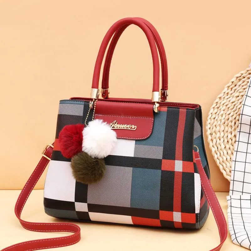 Bolso Femenino Cuero PU Michigan — Elegante