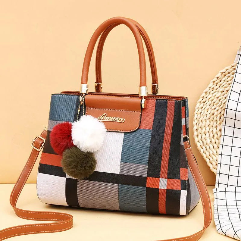 Bolso Femenino Cuero PU Michigan — Elegante