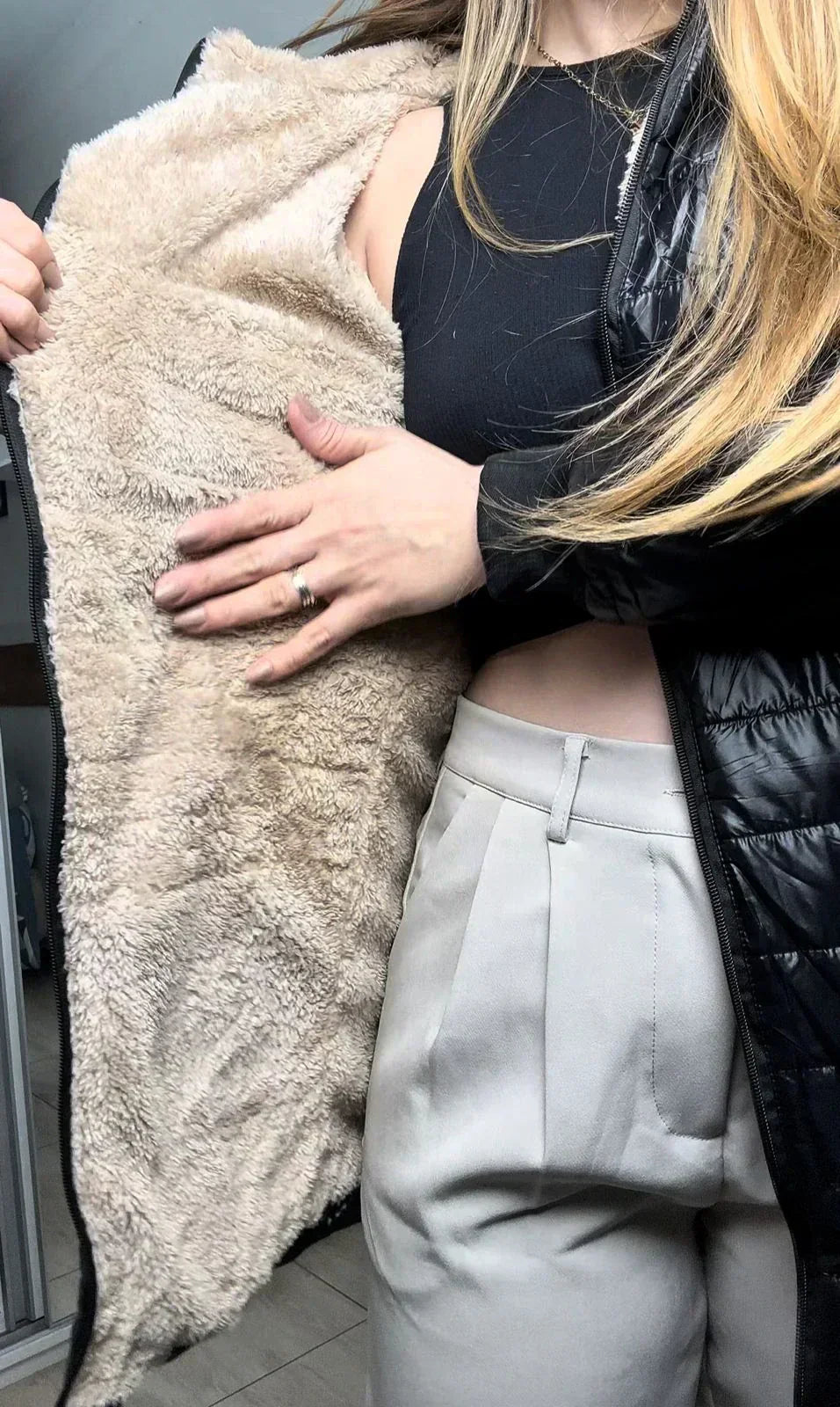 Chaqueta Femenina Peluche — Liquidación