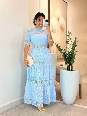 Vestido Laise con Guipur — Artesanal